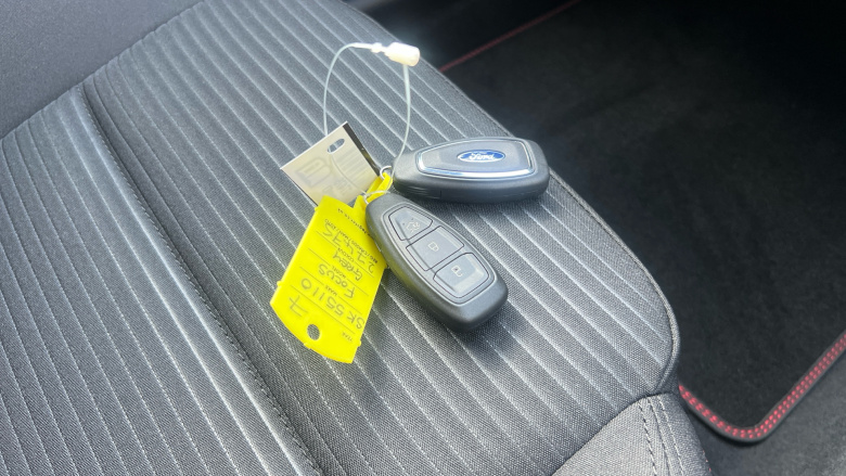 Ford Focus 1.0 EcoBoost Hybrid mHEV 155 ST-Line X Ed 5dr Auto Petrol Hatchback